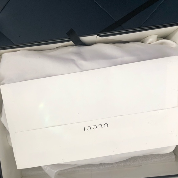 Gucci GG Marmont small matelasse shoulder bag - Picture 14 of 14